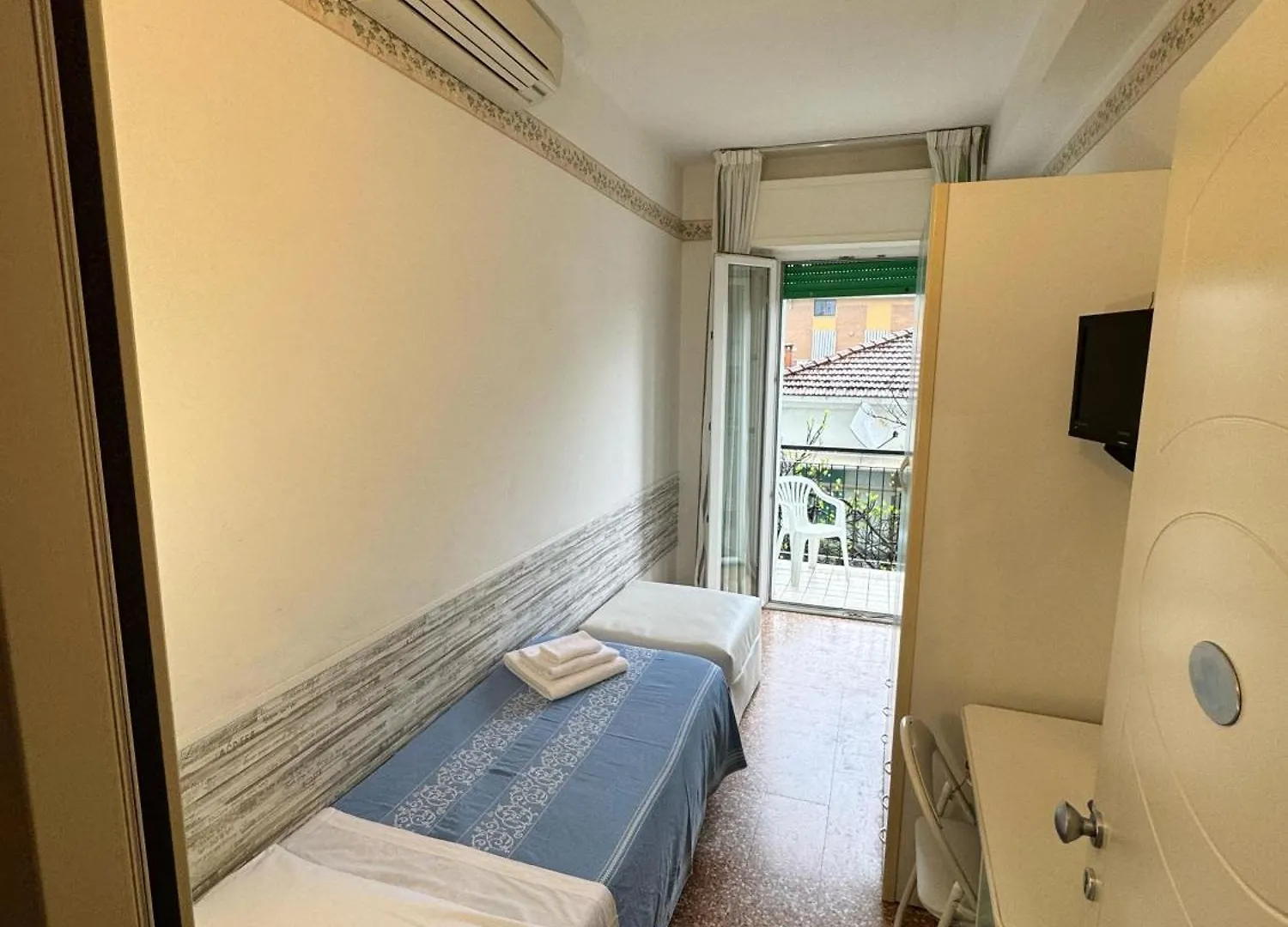 Hotel Urania Nuova Gestione Rimini Italien