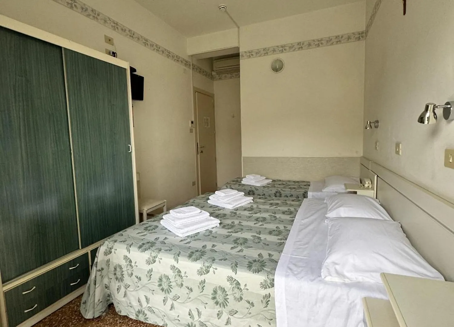Hotel Urania Nuova Gestione Rimini Italien
