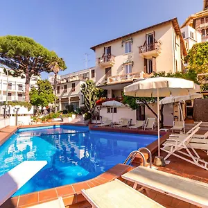 Hotel Coccodrillo & Varazze
