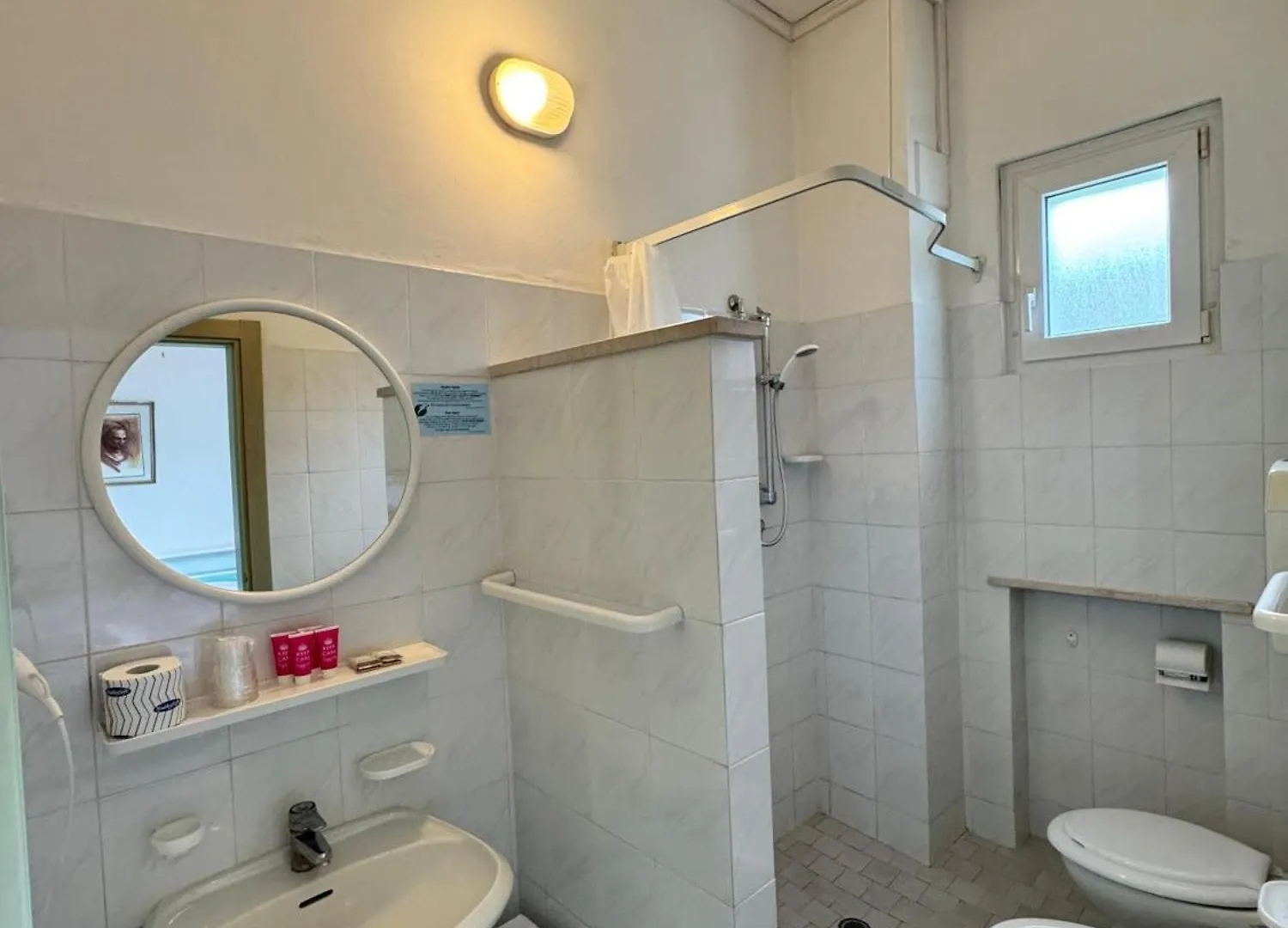 Hotel Urania Nuova Gestione Rimini 3*,  Italy