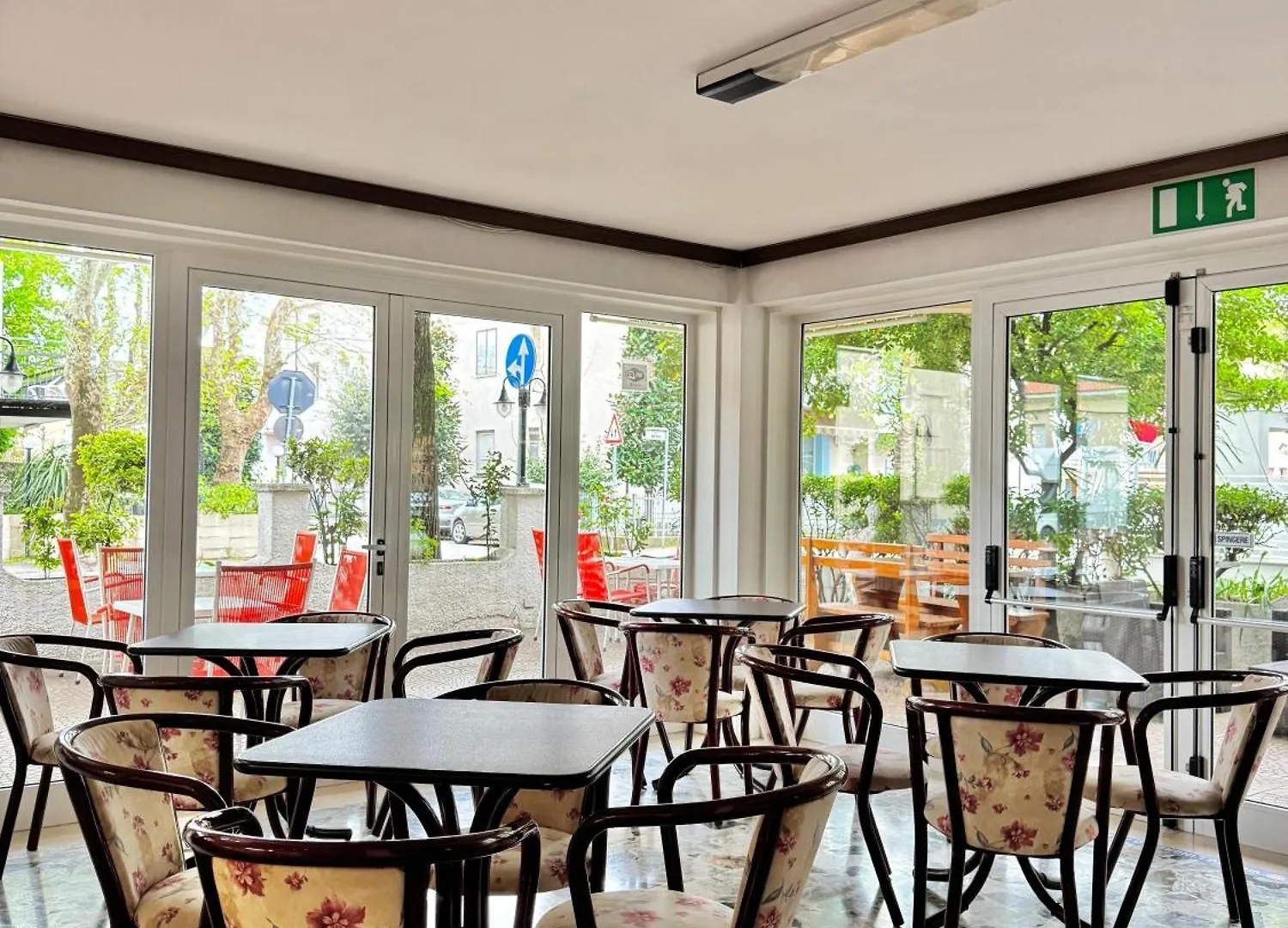Hotel Urania Nuova Gestione Rimini Włochy
